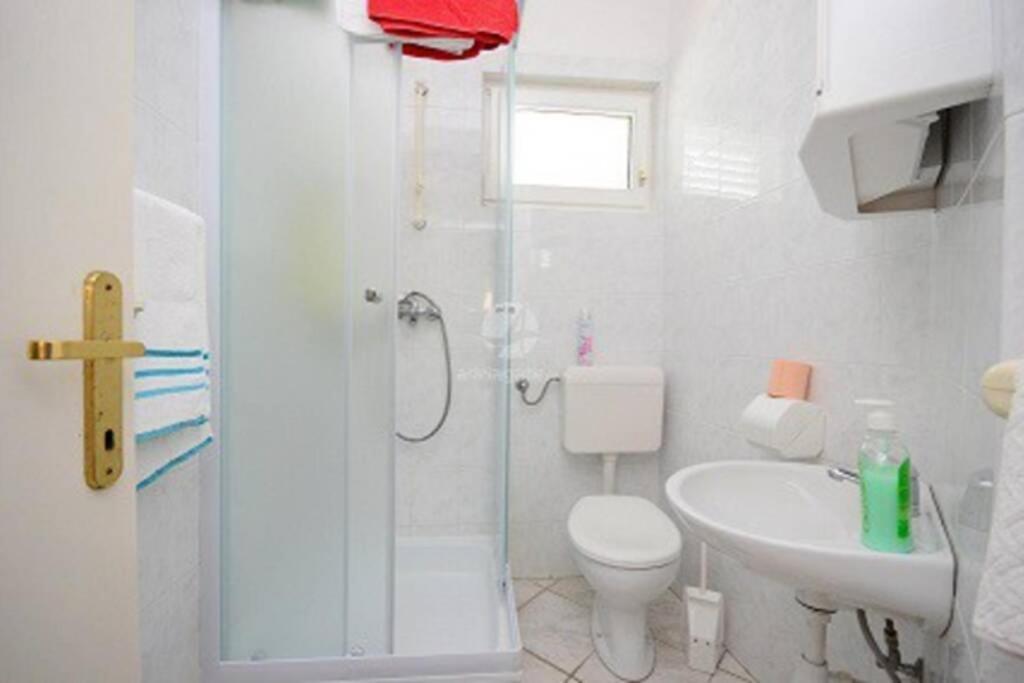 Adriatic Apartman A4 -Rab Kampor Luaran gambar